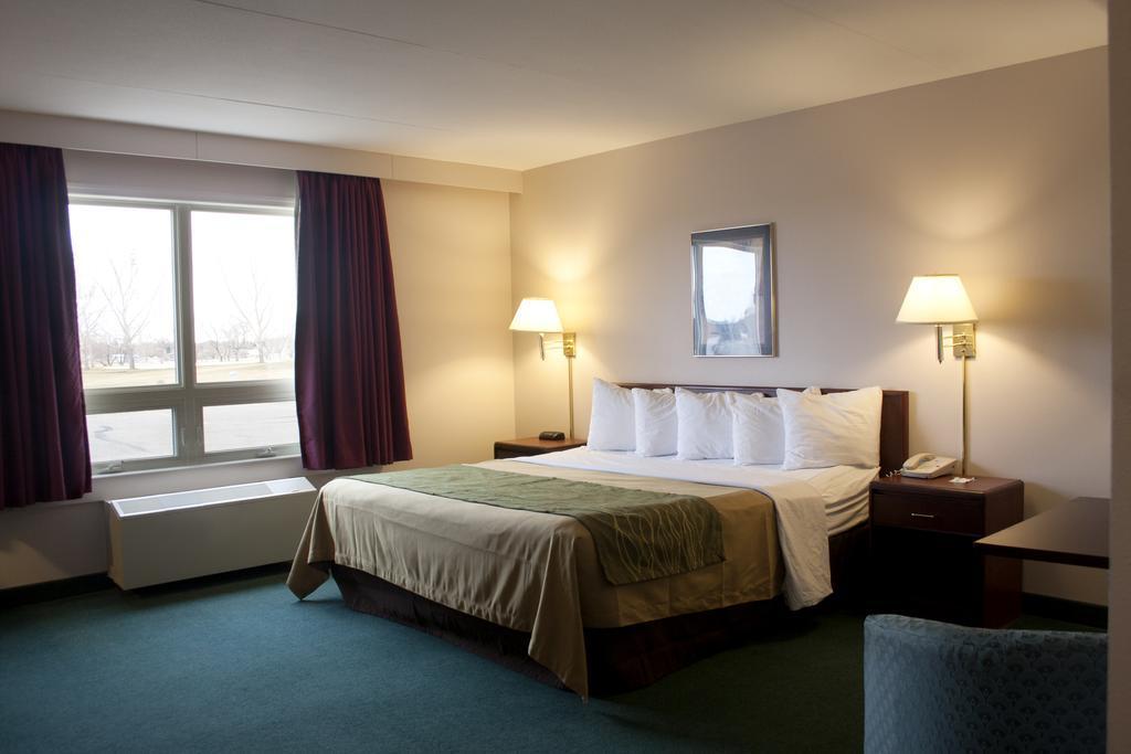 Comfort Inn & Suites Moose Jaw Zewnętrze zdjęcie
