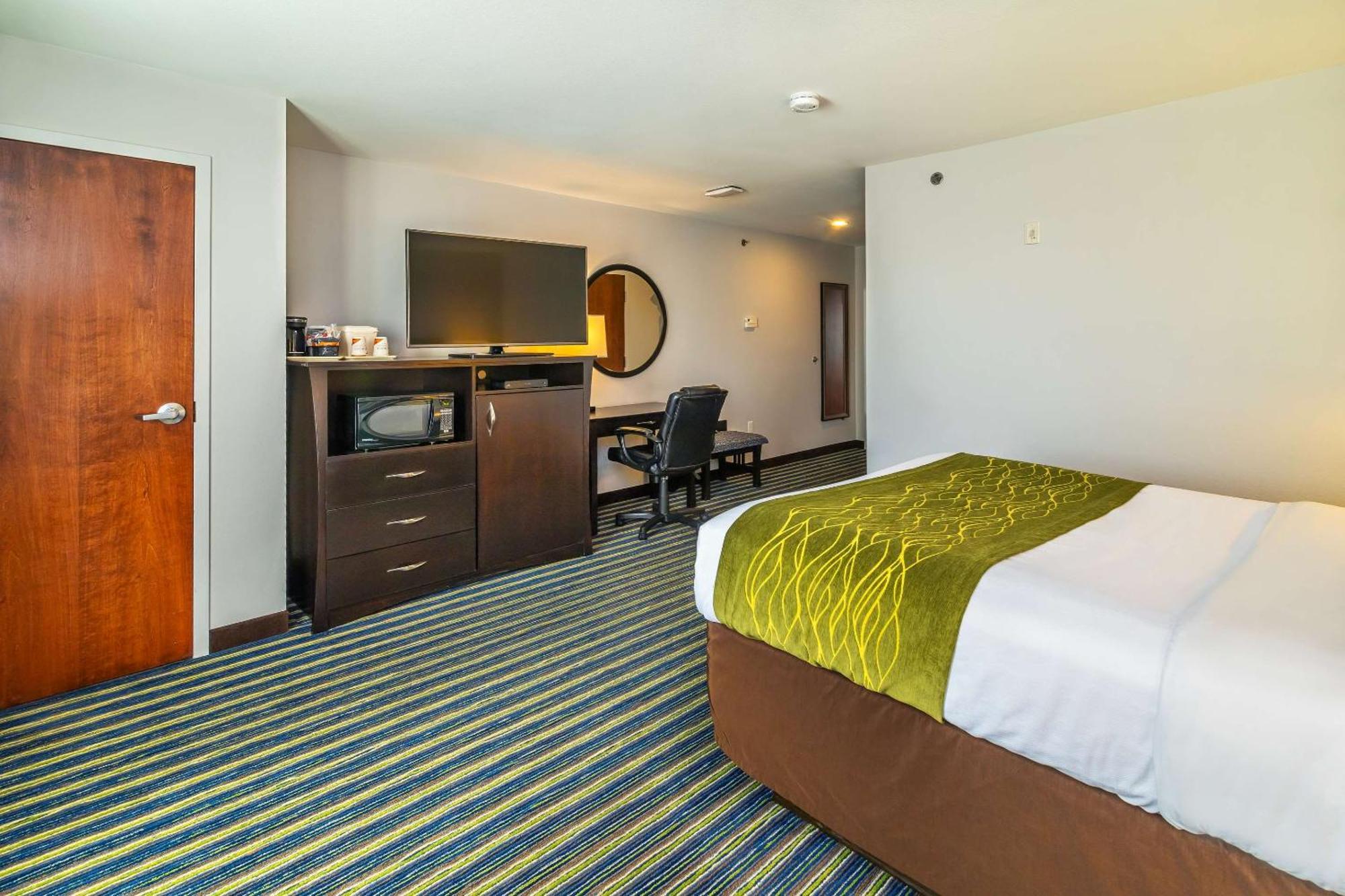Comfort Inn & Suites Moose Jaw Zewnętrze zdjęcie