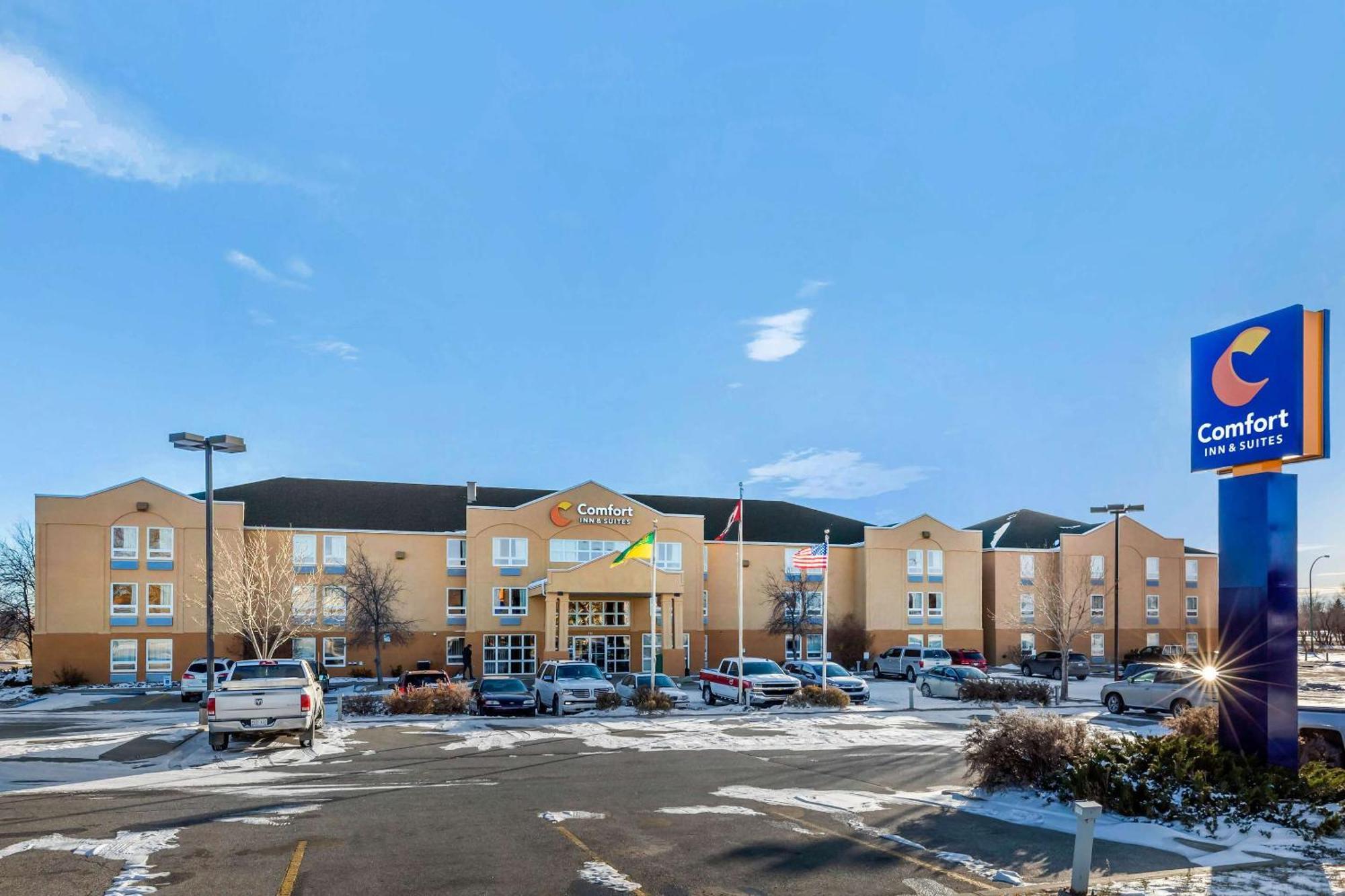 Comfort Inn & Suites Moose Jaw Zewnętrze zdjęcie